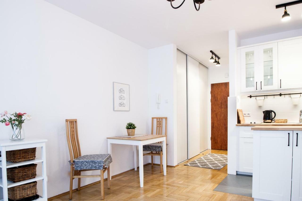 ורשה Arkadia Chillout Apartment מראה חיצוני תמונה